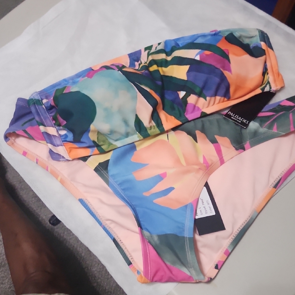PALMACEA Women's Tropical Print Bikini - Picture 5 of 6